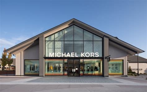 pearl outlet mall michael kors|michael kors winnipeg outlet store.